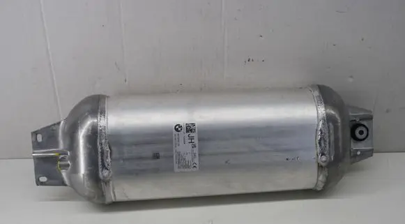 BMW X7 G07 Air suspension tank/reservoir 6878492