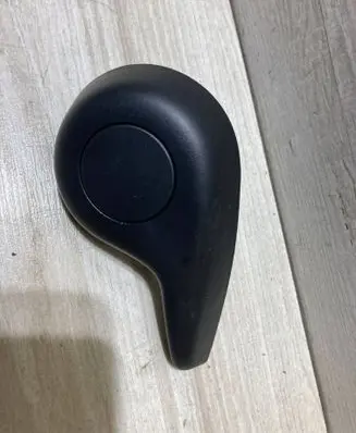 Renault Arkana Seat adjustment handle 2572871