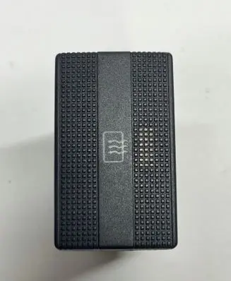 Volkswagen PASSAT B4 Windscreen/window heater switch 3A0959621