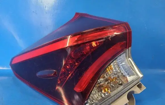 Toyota Auris E180 Boot/trunk interior light 8156102A50