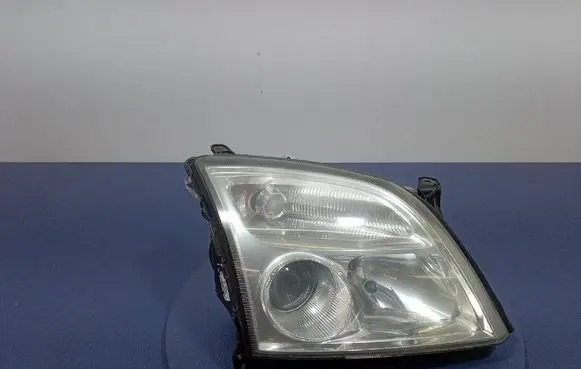 Opel Vectra C Headlight/headlamp