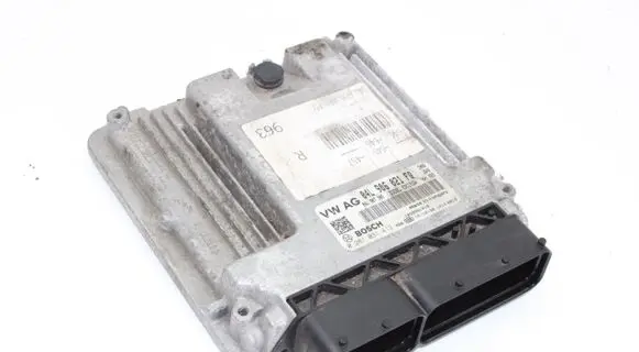 Audi A6 S6 C7 4G Engine control unit/module 04L906021FQ 0281031413