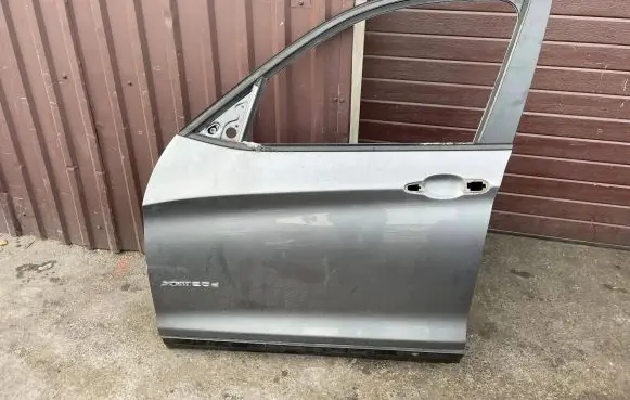 BMW X3 F25 Front door