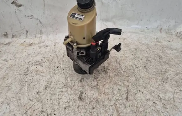 Infiniti Q50 Power steering pump 151160243 141127