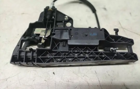 Audi A8 S8 D4 4H Front door exterior handle 4H0837886