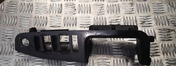 Audi A4 S4 B7 8E 8H Front door window switch trim 8e1867171