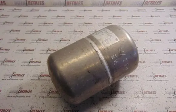 Mercedes-Benz R W251 Air suspension tank/reservoir A2513200015