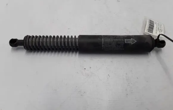 Volvo XC70 Tailgate strut 31217640