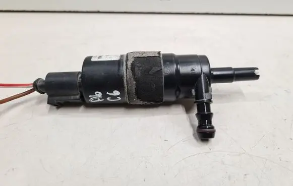 Audi A6 S6 C6 4F Headlight washer pump 3B7955681
