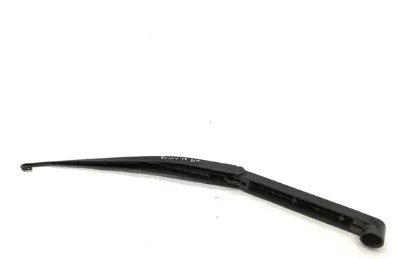 Subaru Outback Windshield/front glass wiper blade 