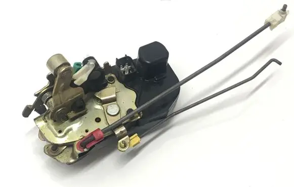 Jeep Grand Cherokee (WK) Front door lock 1015M