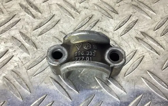 Porsche 911 996 Sway bar bush bracket, rear 99633377701