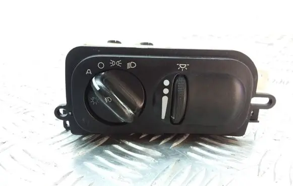 Chrysler 300M Light switch
