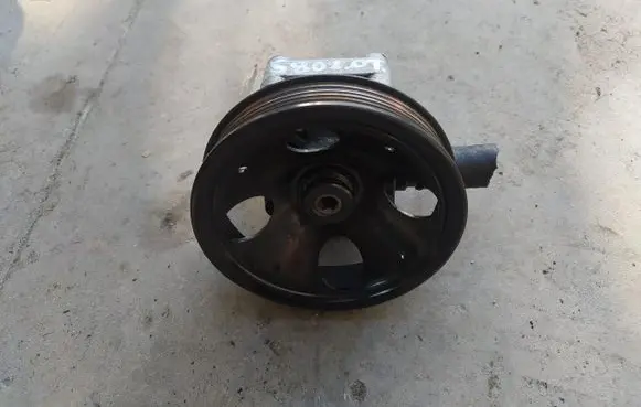 Volvo S60 Power steering pump