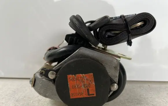 Audi A4 S4 B6 8E 8H Front seatbelt 560571902 20595F 08RS000