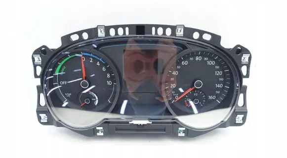 Volkswagen Golf VII Speedometer (instrument cluster) 5GE920755D