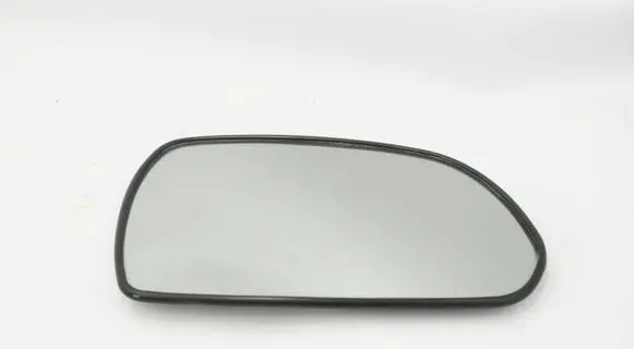 Hyundai Elantra Wing mirror glass 