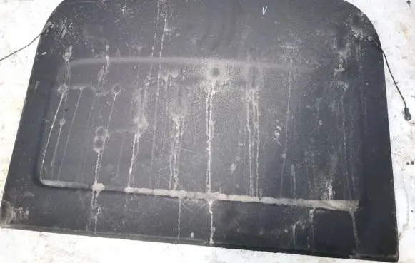 Volkswagen PASSAT B6 Parcel shelf