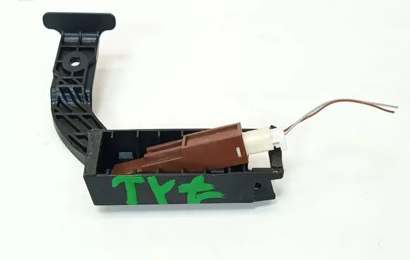 Toyota Prius (XW30) Keyless system antenna 
