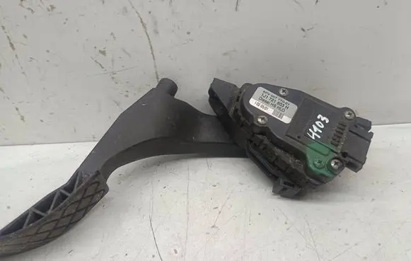 Volkswagen Golf IV Accelerator throttle pedal 1J1721503H 6PV00777001
