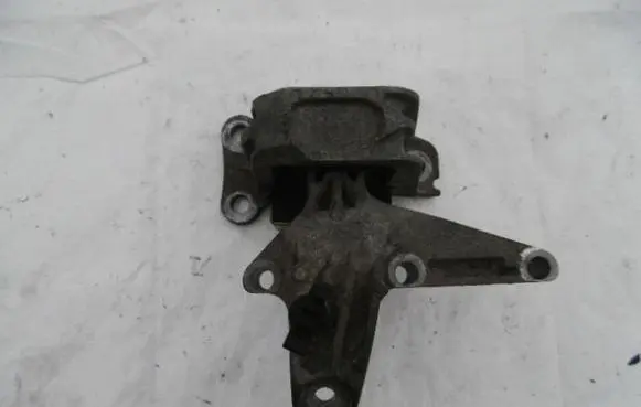 Renault Scenic III - Grand scenic III Engine mount bracket 112843504R