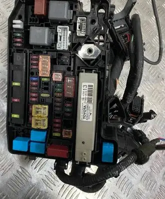 Toyota Prius (XW30) Fuse box set 8264175080
