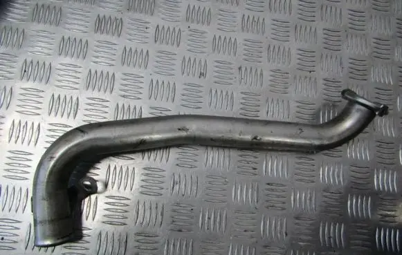 Opel Vectra B Air intake hose/pipe