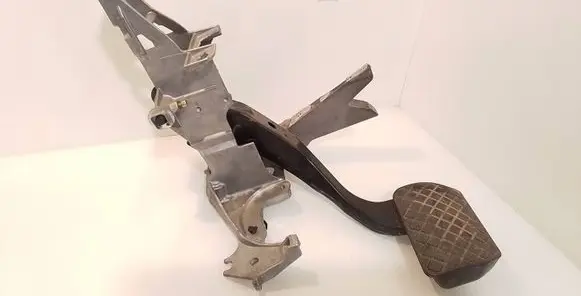 Audi A4 S4 B6 8E 8H Brake pedal 8E1721117A