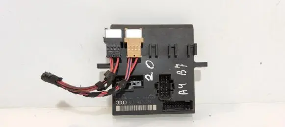 Audi A4 S4 B7 8E 8H Comfort/convenience module 8E0907279L