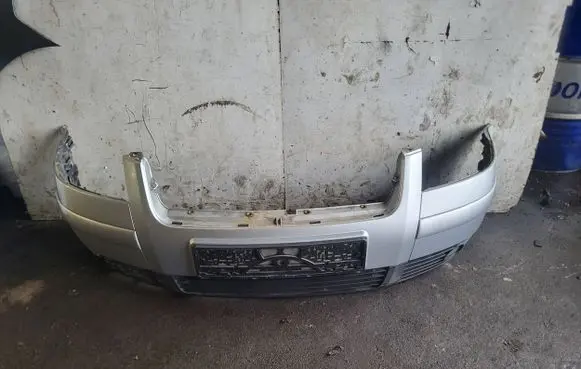 Volkswagen PASSAT B5.5 Front bumper