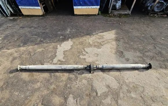 Volkswagen II LT Rear driveshaft/prop shaft 