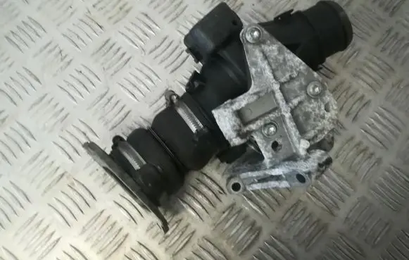 Ford Focus Throttle valve 9660030480 25365285