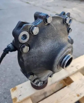 BMW X3 F25 Front differential 