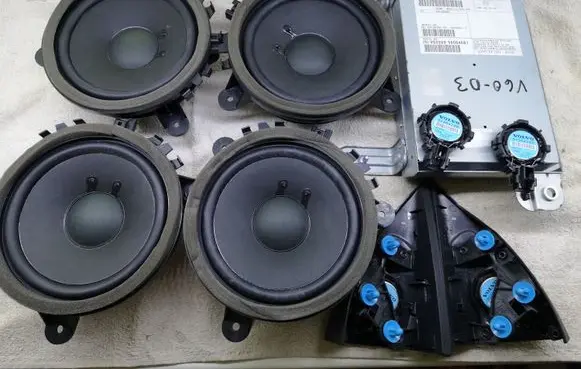 Volvo V60 Audio system kit P31409935AA 31384748