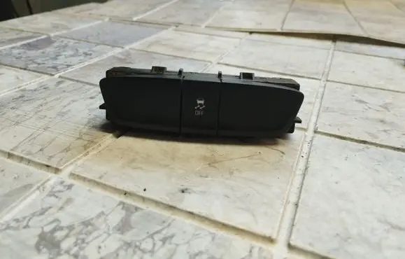 Chevrolet Cruze II ESP (stability program) switch 13395272