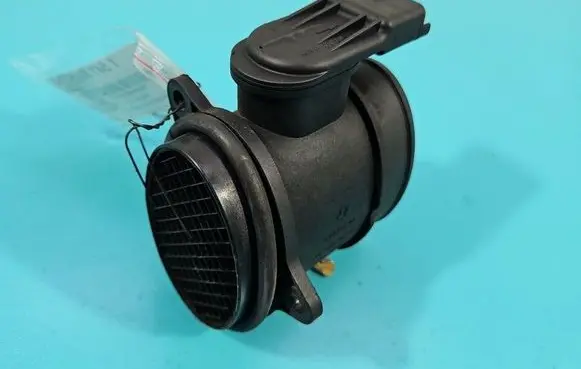 Peugeot 207 Mass air flow meter 9650010780 IMPRK1541609