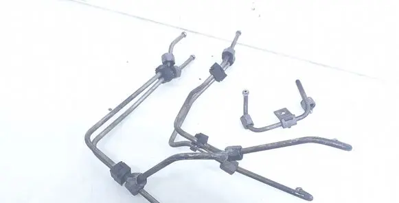 Ford Focus Fuel injector supply line/pipe 