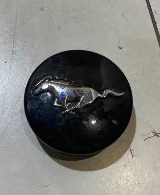 Ford Mustang VI Original wheel cap FR3C1A096AC