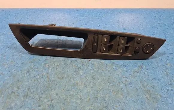 BMW X6 E71 Folding roof switch 9122121