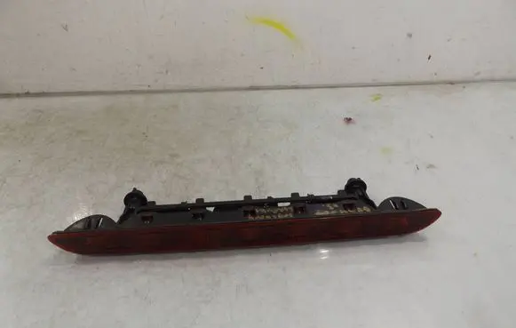 Citroen Berlingo Third/center stoplight