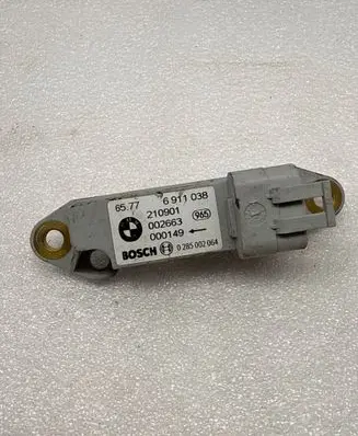 BMW X5 E53 Airbag deployment crash/impact sensor 6911038 210901 0285002064