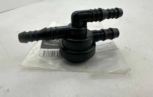 Mercedes-Benz G W461 W463 1st Gen Headlight washer nozzle holder A4638690019 20210507
