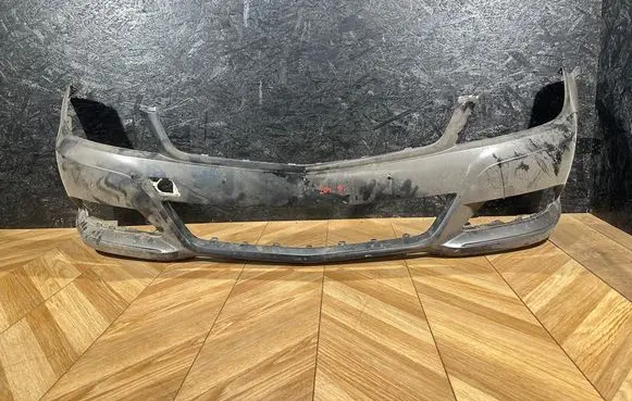 Mercedes-Benz C W204 Front bumper 1503904138 130520111551