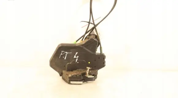 Suzuki Grand Vitara I Rear door lock 50820044