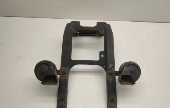Mercedes-Benz ML W164 Radiator support slam panel bracket A1646200431