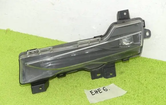 Tesla Model 3 Front fog light 162479700A