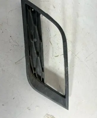Seat Ibiza IV (6J,6P) Front bumper lower grill 6J0853666E