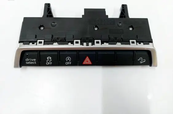 Audi Q3 F3 Light switch 83A925301F
