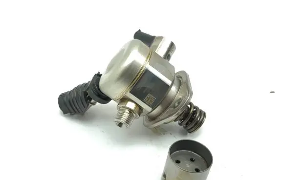Hyundai i20 (BC3 BI3) Fuel injection high pressure pump 3532607250 9046030052 P22212607992