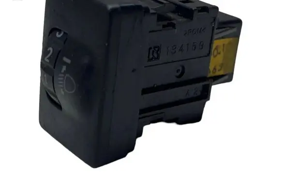 Toyota Verso Headlight level height control switch 134159